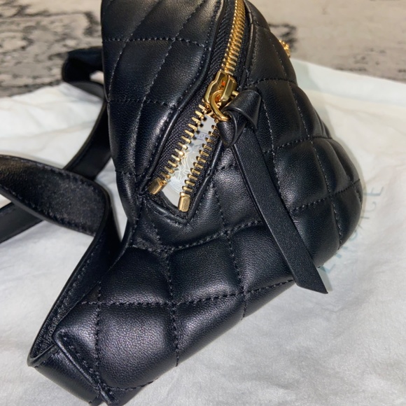 Versace Quilted Black leather Fanny pack - Picture 2 of 5